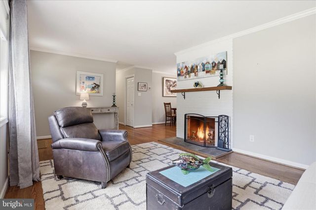 7608 HAMLET ST, Springfield, VA 22151