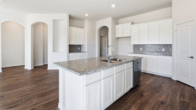 4185 Waldron Trail, Forney, TX 75126