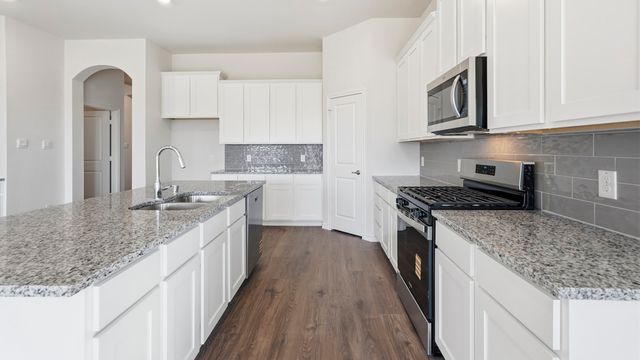 4185 Waldron Trail, Forney, TX 75126