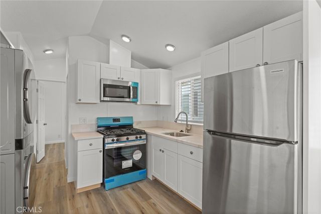 19548 E Cypress Street 03, Covina, CA 91724