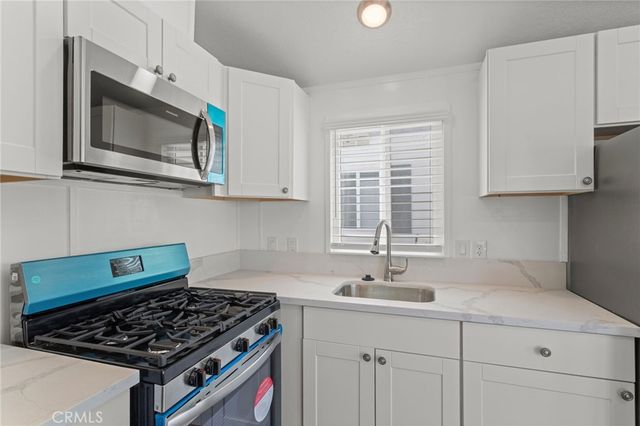 19548 E Cypress Street 03, Covina, CA 91724