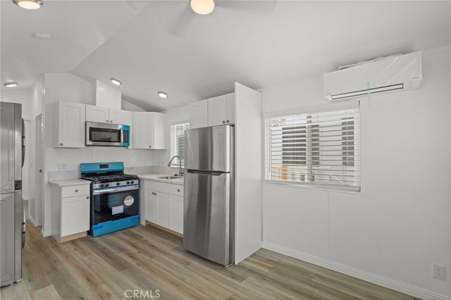 19548 E Cypress Street 03, Covina, CA 91724