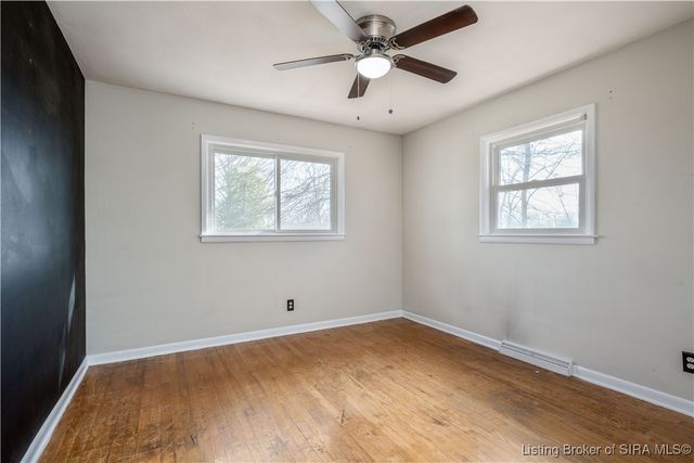 111 Rossmoore Drive, New Albany, IN 47150