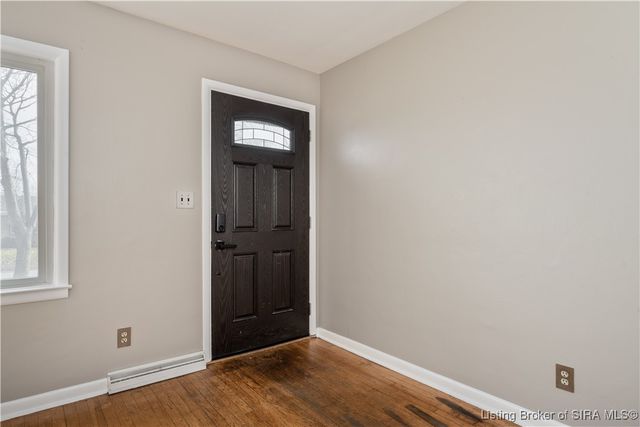 111 Rossmoore Drive, New Albany, IN 47150