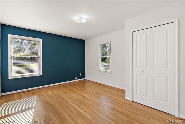 2985 Summervale Lane, Bloomfield Hills, MI 48301