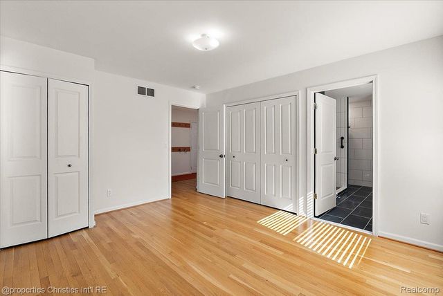 2985 Summervale Lane, Bloomfield Hills, MI 48301