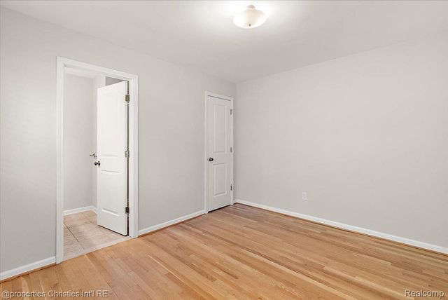 2985 Summervale Lane, Bloomfield Hills, MI 48301