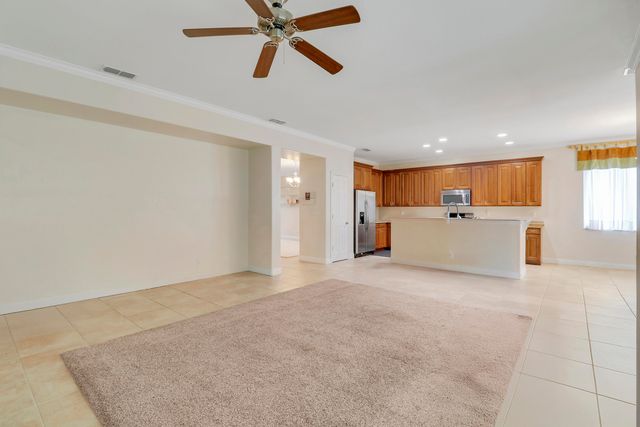 1845 Pointe West Way, Vero Beach, FL 32966