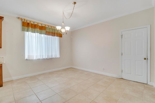 1845 Pointe West Way, Vero Beach, FL 32966