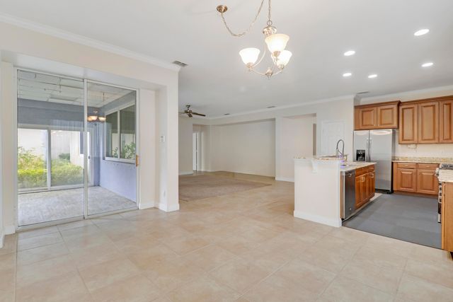 1845 Pointe West Way, Vero Beach, FL 32966