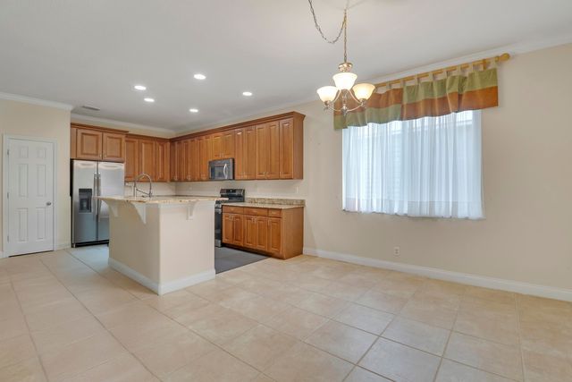1845 Pointe West Way, Vero Beach, FL 32966