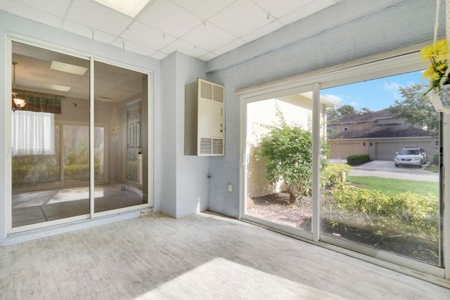 1845 Pointe West Way, Vero Beach, FL 32966