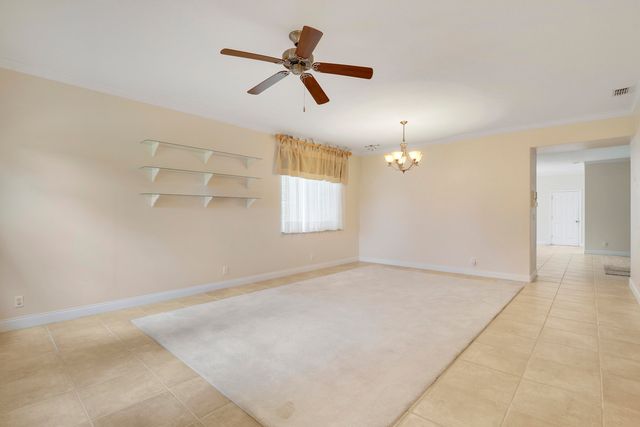 1845 Pointe West Way, Vero Beach, FL 32966