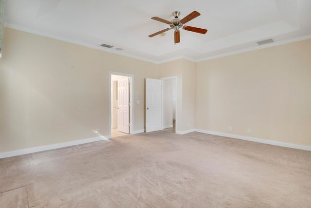 1845 Pointe West Way, Vero Beach, FL 32966