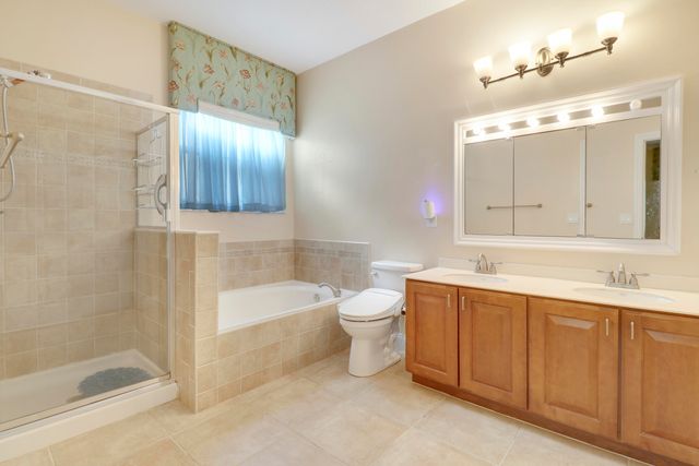 1845 Pointe West Way, Vero Beach, FL 32966