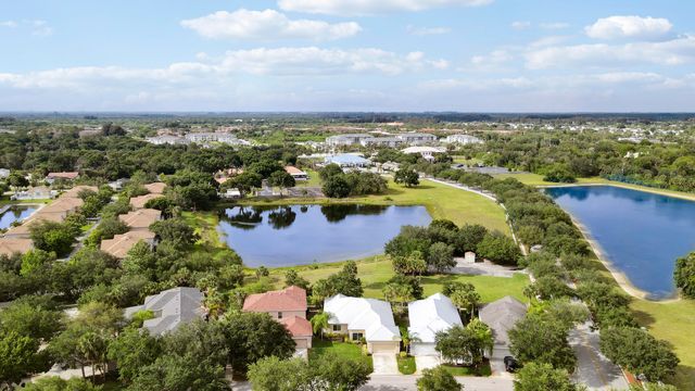 1845 Pointe West Way, Vero Beach, FL 32966