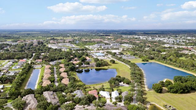 1845 Pointe West Way, Vero Beach, FL 32966