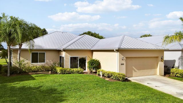 1845 Pointe West Way, Vero Beach, FL 32966