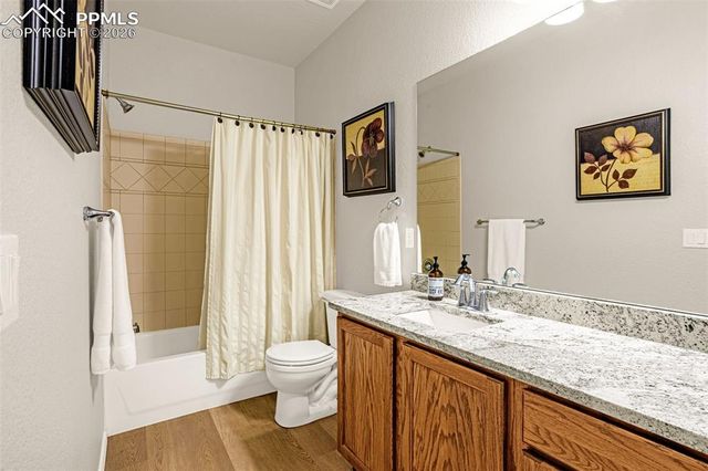 1381 Cresson Mine Drive, Colorado Springs, CO 80905