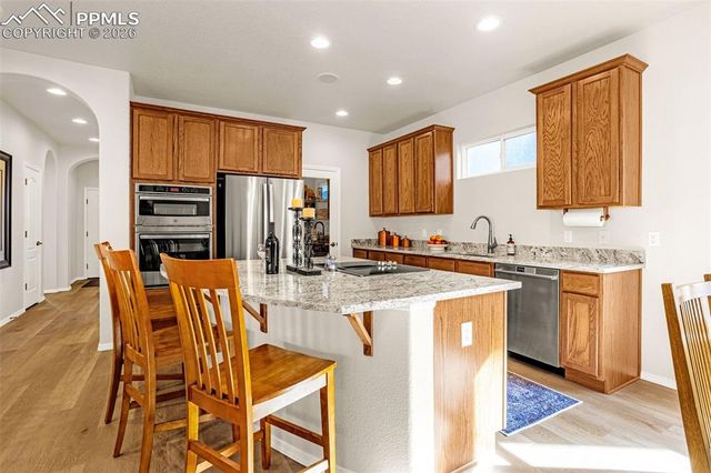 1381 Cresson Mine Drive, Colorado Springs, CO 80905