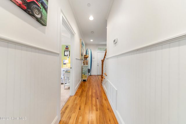 402 Carolina Beach Avenue S Unit 4, Carolina Beach, NC 28428