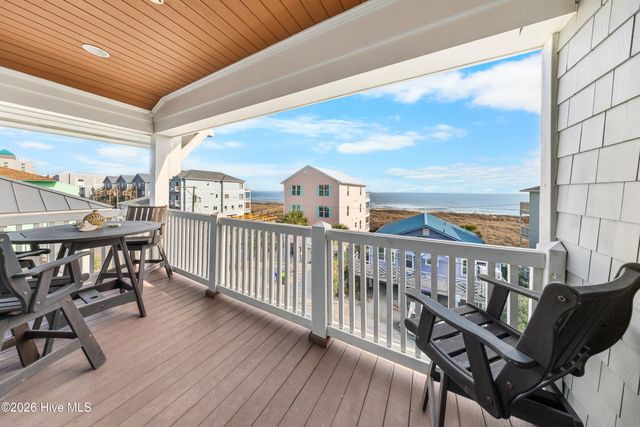 402 Carolina Beach Avenue S Unit 4, Carolina Beach, NC 28428