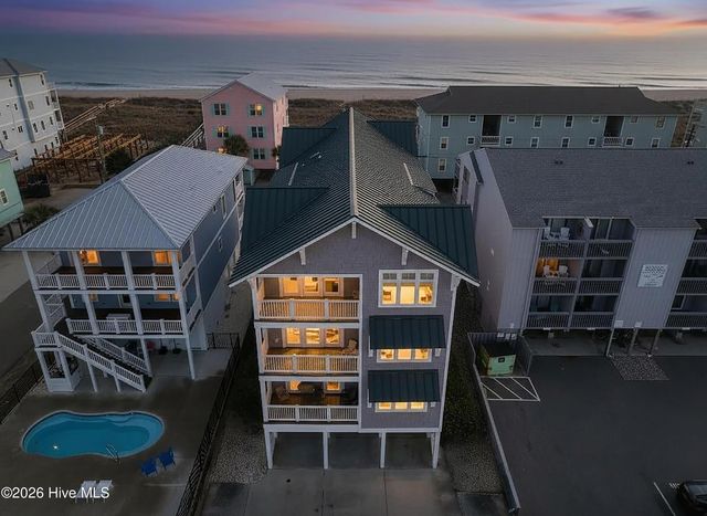 402 Carolina Beach Avenue S Unit 4, Carolina Beach, NC 28428