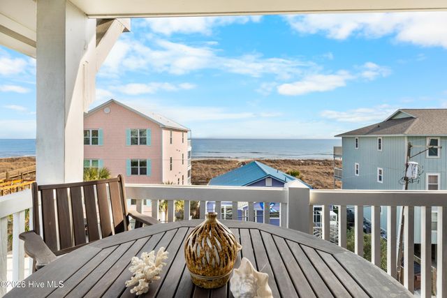 402 Carolina Beach Avenue S Unit 4, Carolina Beach, NC 28428