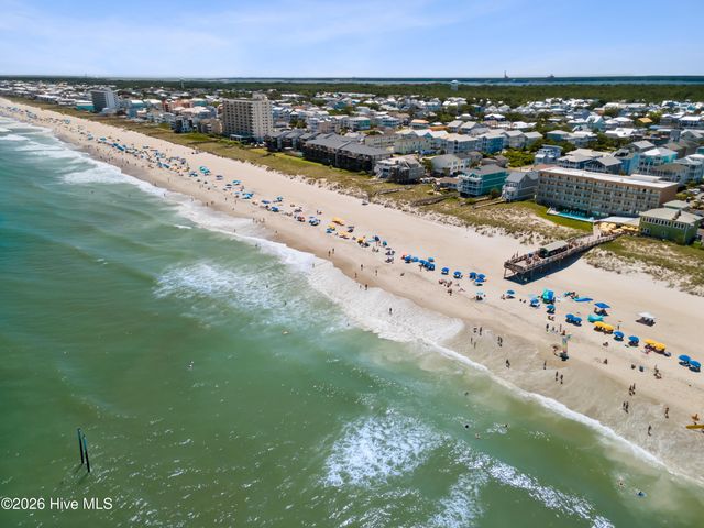 402 Carolina Beach Avenue S Unit 4, Carolina Beach, NC 28428