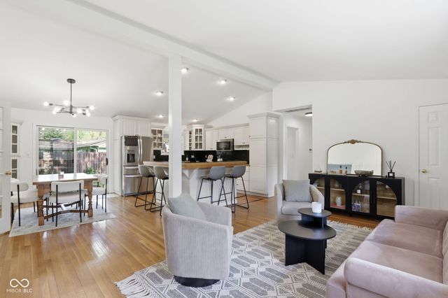 7720 Dean Road, Indianapolis, IN 46240