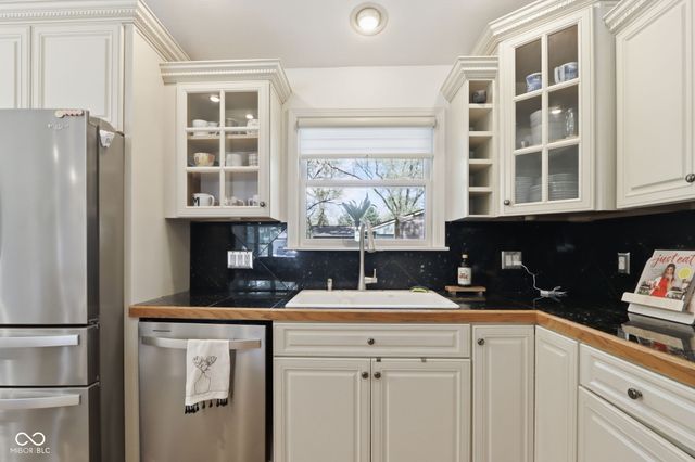 7720 Dean Road, Indianapolis, IN 46240