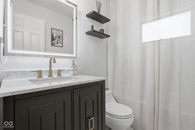 7720 Dean Road, Indianapolis, IN 46240