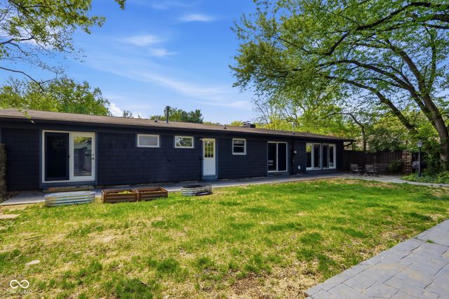 7720 Dean Road, Indianapolis, IN 46240