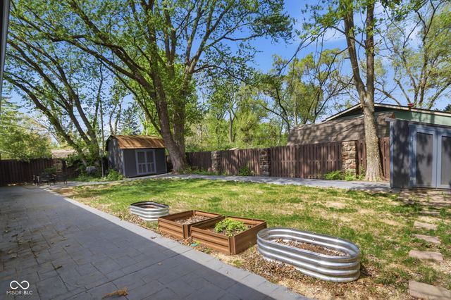 7720 Dean Road, Indianapolis, IN 46240