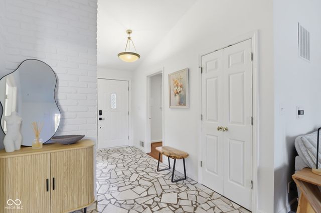 7720 Dean Road, Indianapolis, IN 46240