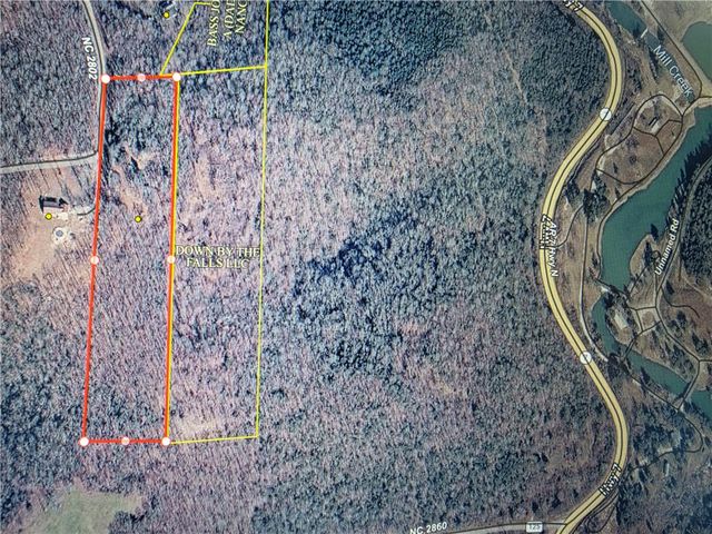 233 NC 2802, Marble Falls, AR 72648