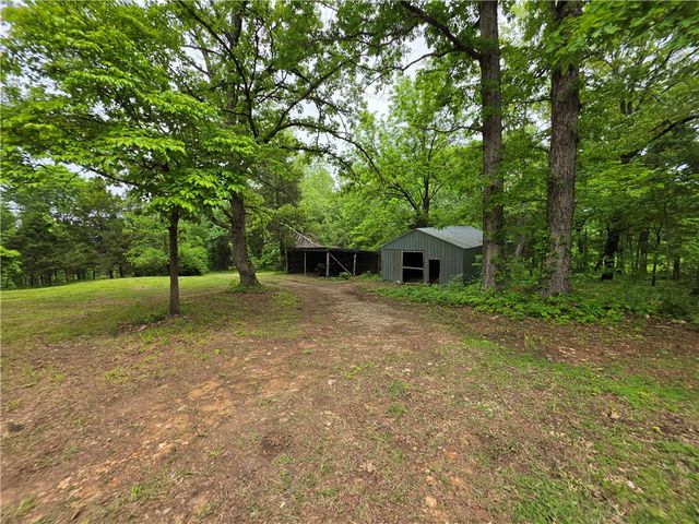 233 NC 2802, Marble Falls, AR 72648