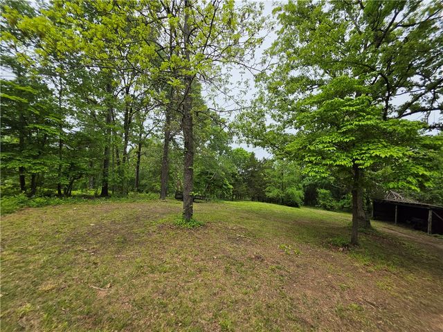 233 NC 2802, Marble Falls, AR 72648