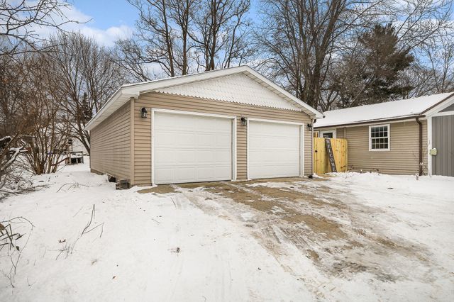 1415 4 Mile Road NE, Grand Rapids, MI 49525