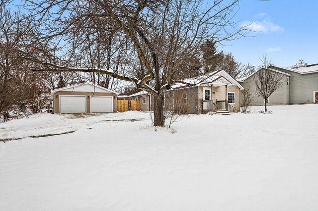 1415 4 Mile Road NE, Grand Rapids, MI 49525