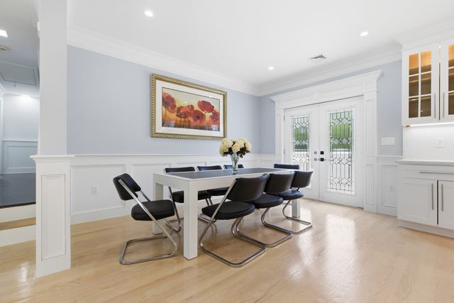 52 Ridgewood Rd, Milton, MA 02186