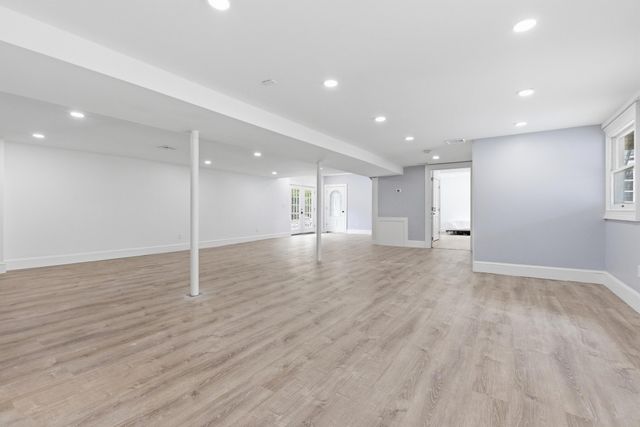 52 Ridgewood Rd, Milton, MA 02186