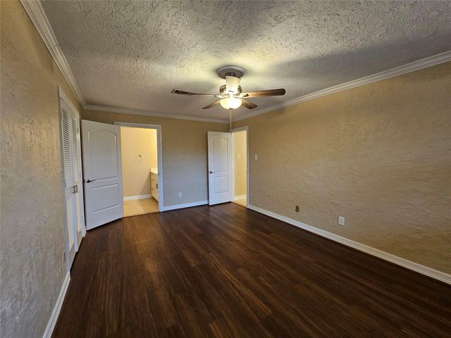 15575 Marina Drive 323A, Conroe, TX 77356