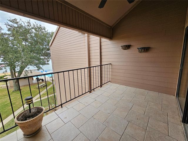 15575 Marina Drive 323A, Conroe, TX 77356