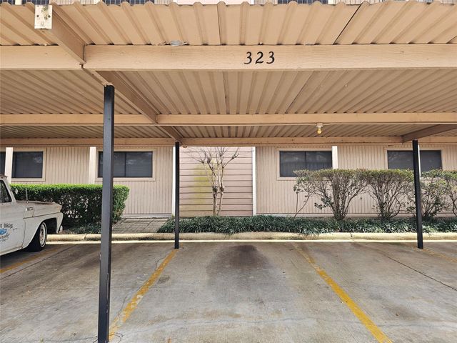 15575 Marina Drive 323A, Conroe, TX 77356