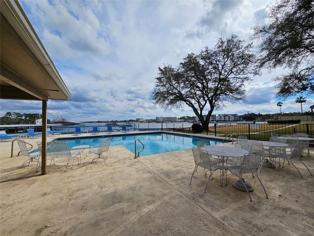 15575 Marina Drive 323A, Conroe, TX 77356