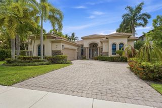 851 Edgebrook Lane, West Palm Beach, FL 33411