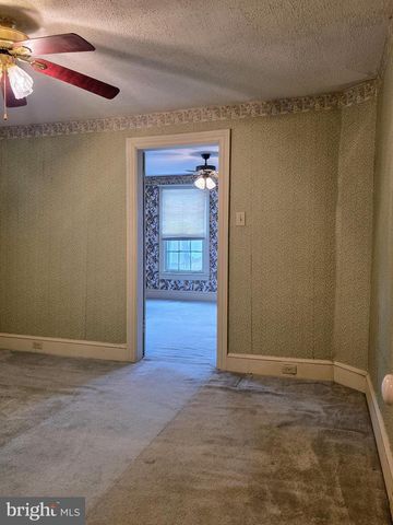 116 FIVE POINT AVE, Martinsburg, WV 25404