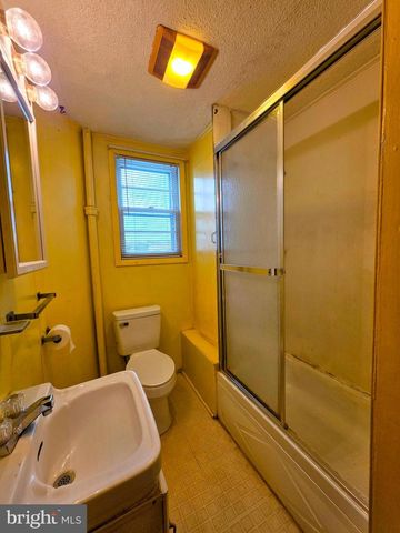 116 FIVE POINT AVE, Martinsburg, WV 25404