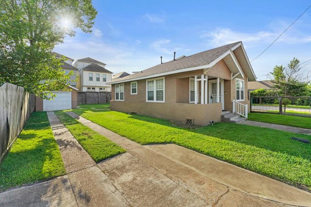 1435 N Durham Drive, Houston, TX 77008